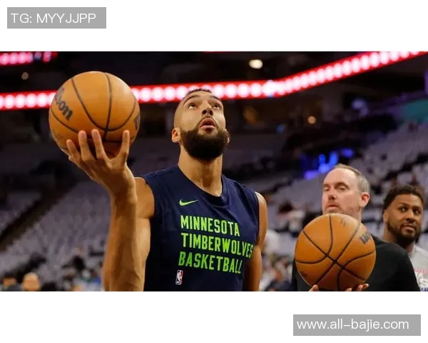 戈贝尔：团队合作是我争夺第五座最佳防守球员奖的关键心态